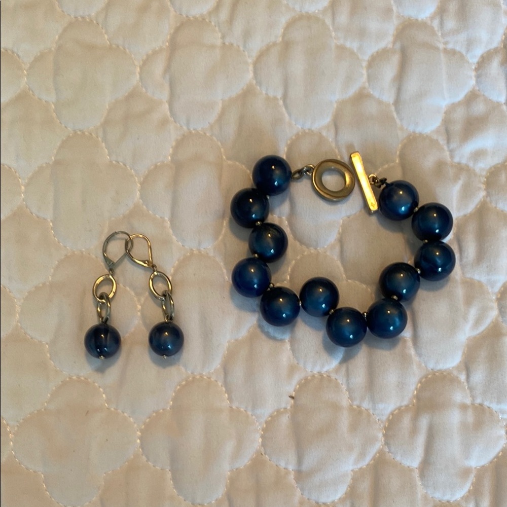 Elegant Blue Beaded Bracelet and Earring Set